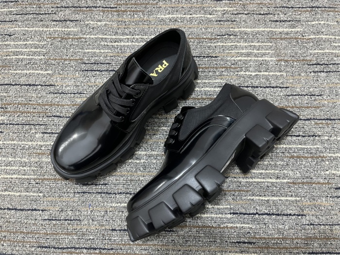 Men Women P*rada Top Sneaker