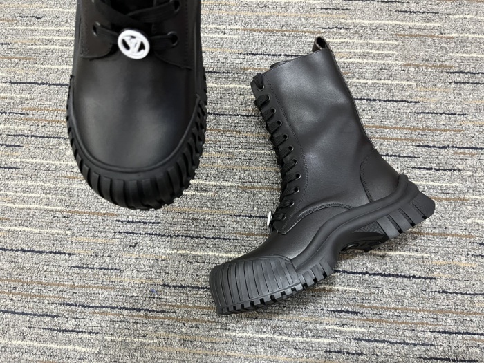 Men  L*ouis V*uitton Top Quality Sneakers