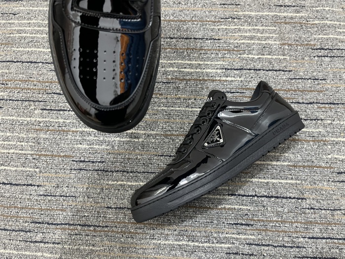 Men Women P*rada Top Sneakers