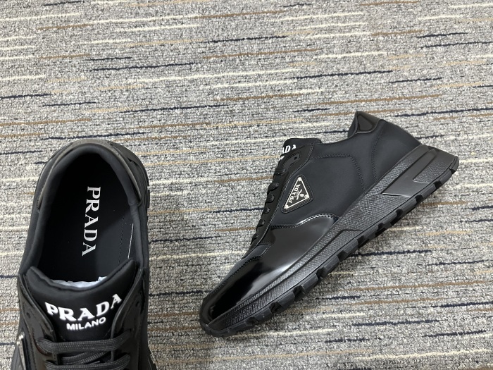 Men Women P*rada Top Sneakers