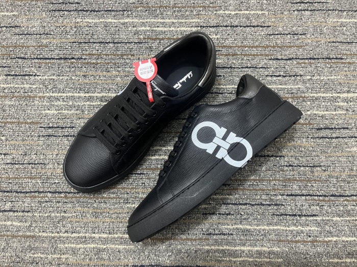 Men D*G Top Sneaker