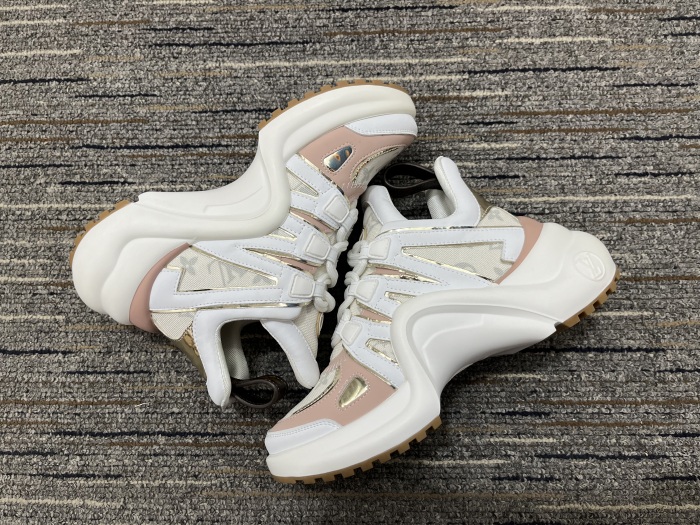 Women L*ouis V*uitton Archlight Top Quality Sneaker