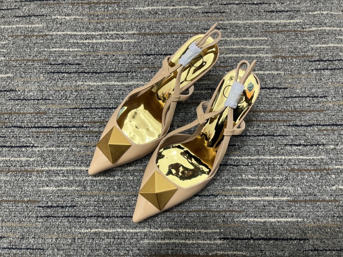 Women V*alentino Top Quality Sandals