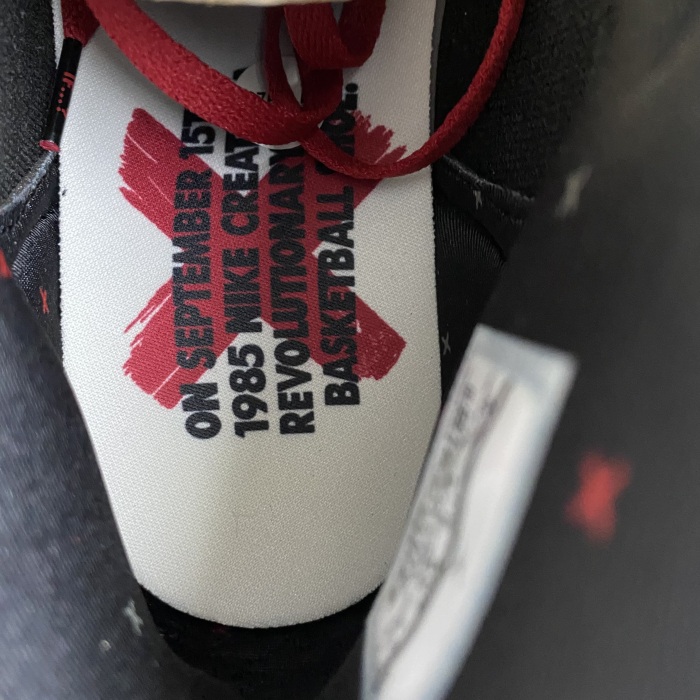 A*ir J*ordan 1 Retro High 'Banned' 432001-001