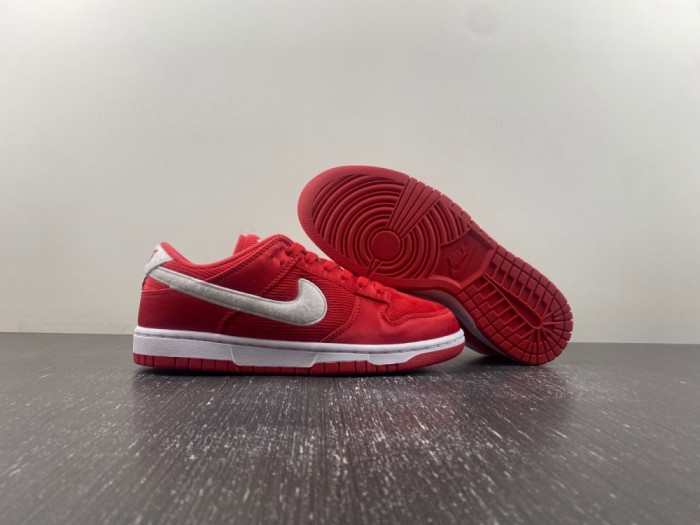 N*ike D*unk Low GS “Valentine's Day” FZ3548-612