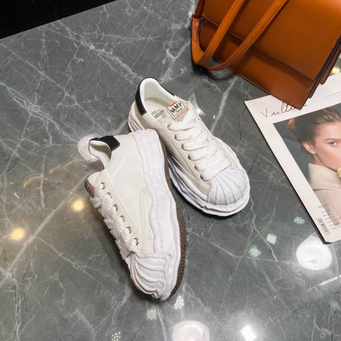 Men Women M*MY  Top Sneaker