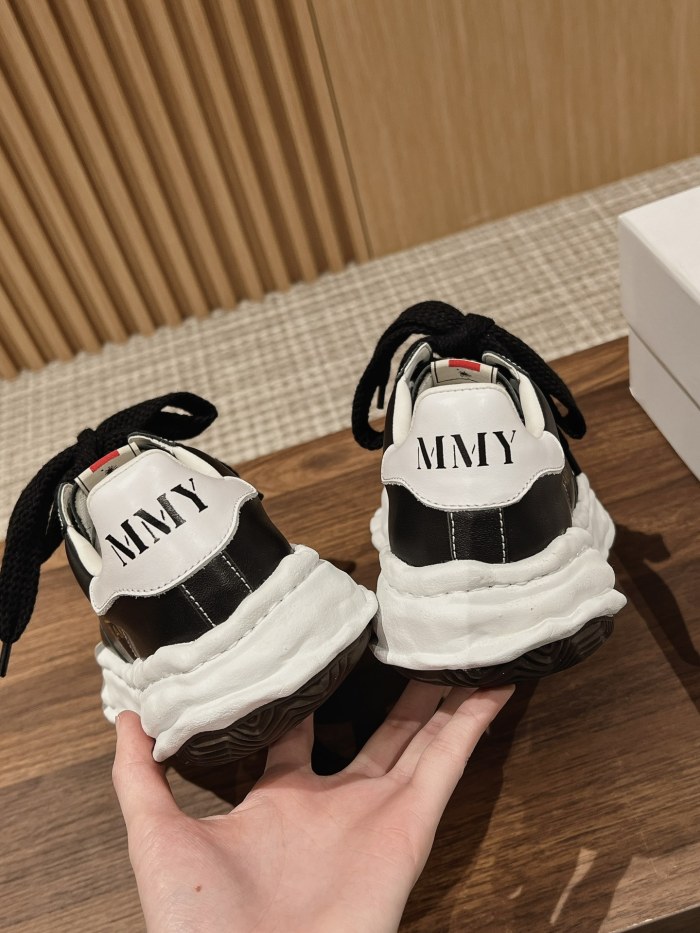 Men Women M*MY  Top Sneaker