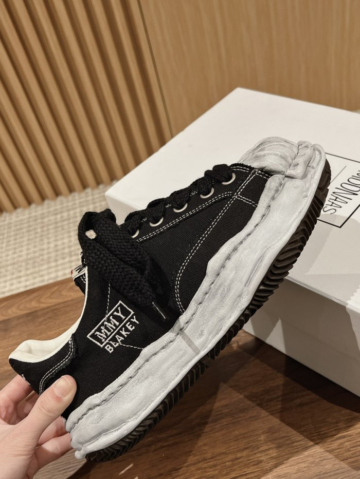 Men Women M*MY  Top Sneaker