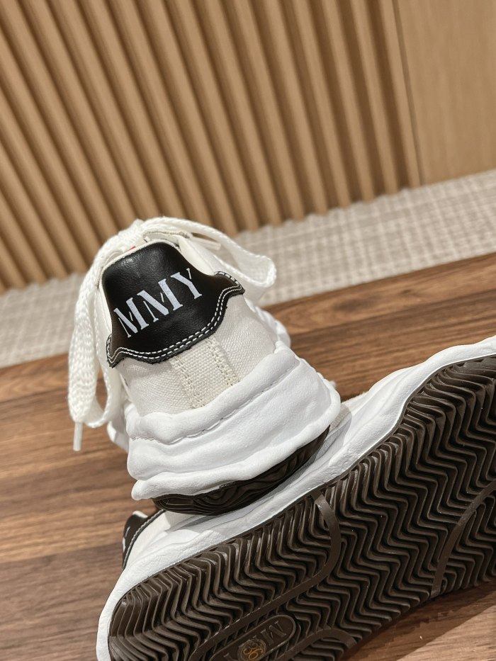 Men Women M*MY  Top Sneaker