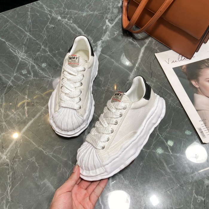 Men Women M*MY  Top Sneaker