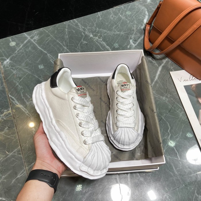 Men Women M*MY  Top Sneaker