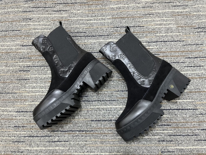 Women L*ouis V*uitton Top Boot