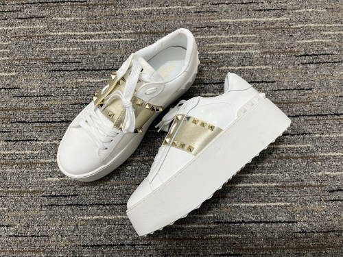 Men Women 𝑉*𝐴𝐿𝐸𝑁𝑇𝐼𝑁𝑂 Top Sneakers