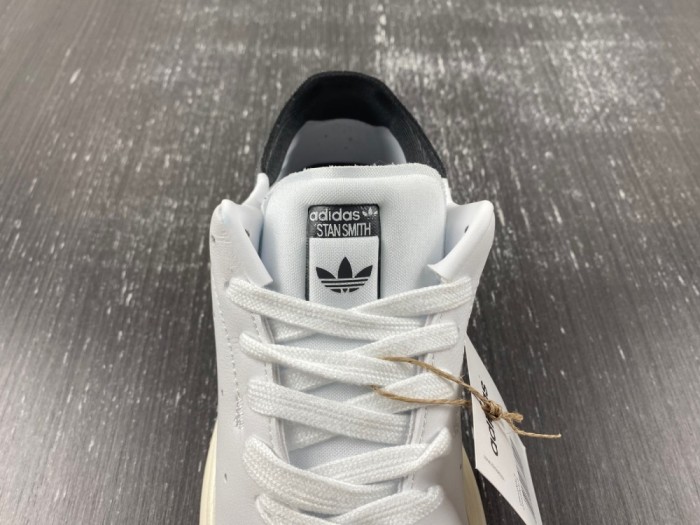 A*didas S*tan S*mith Pf W  ID3741