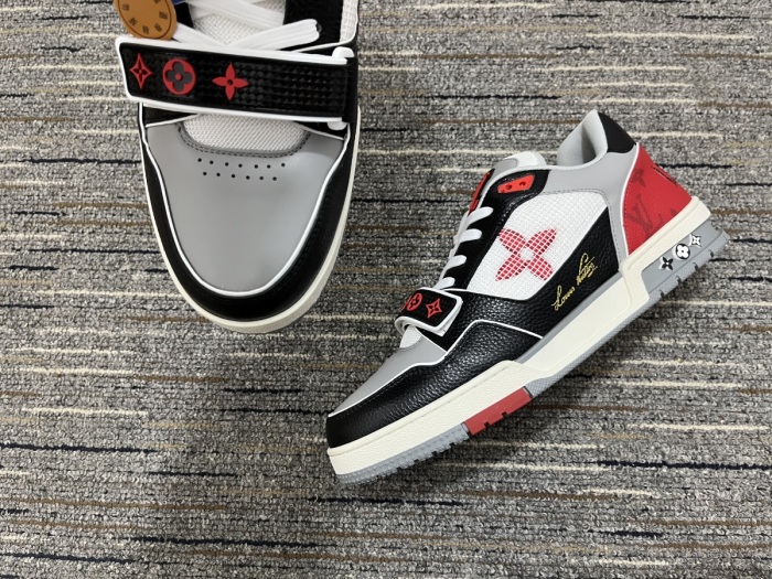 Men  L*ouis V*uitton Top Sneakers