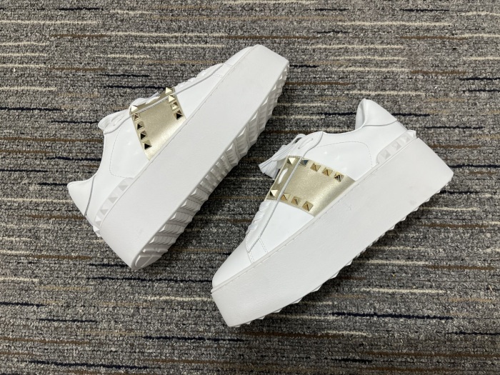 Men Women 𝑉*𝐴𝐿𝐸𝑁𝑇𝐼𝑁𝑂 Top Sneakers