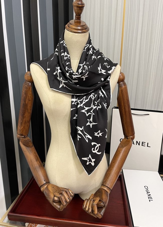 Scarf 90 x 90 CM