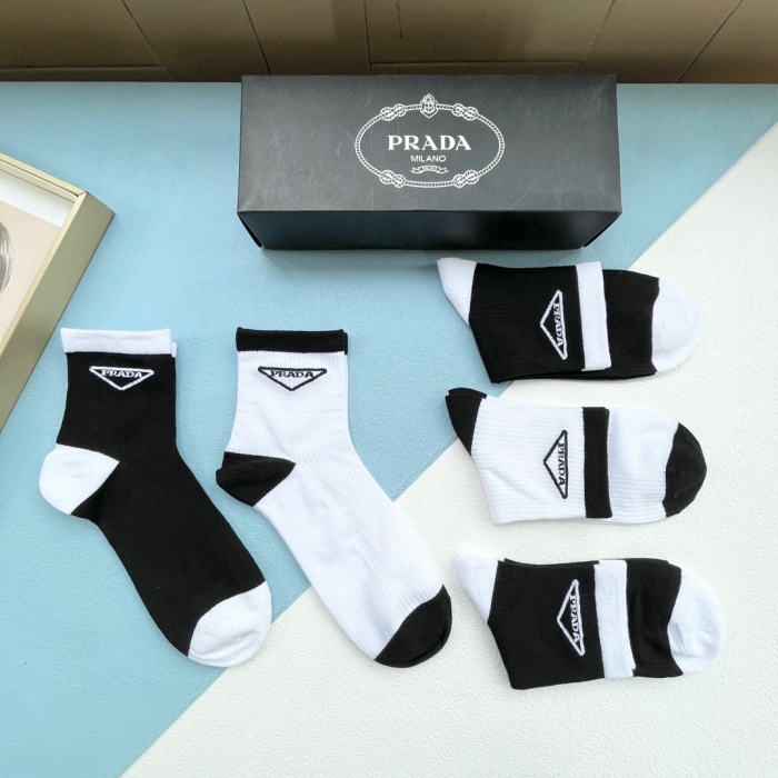 Socks 5 pairs