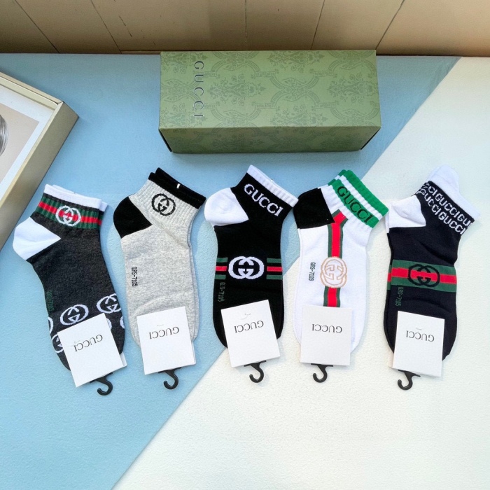 Socks 5 pairs