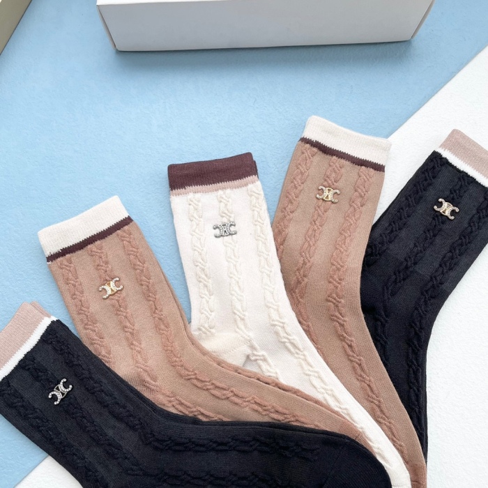 Socks 5 pairs