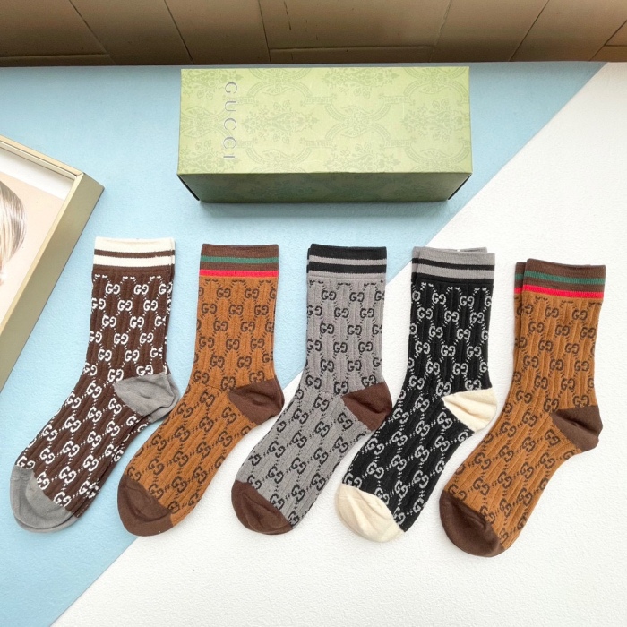 Socks 5 pairs