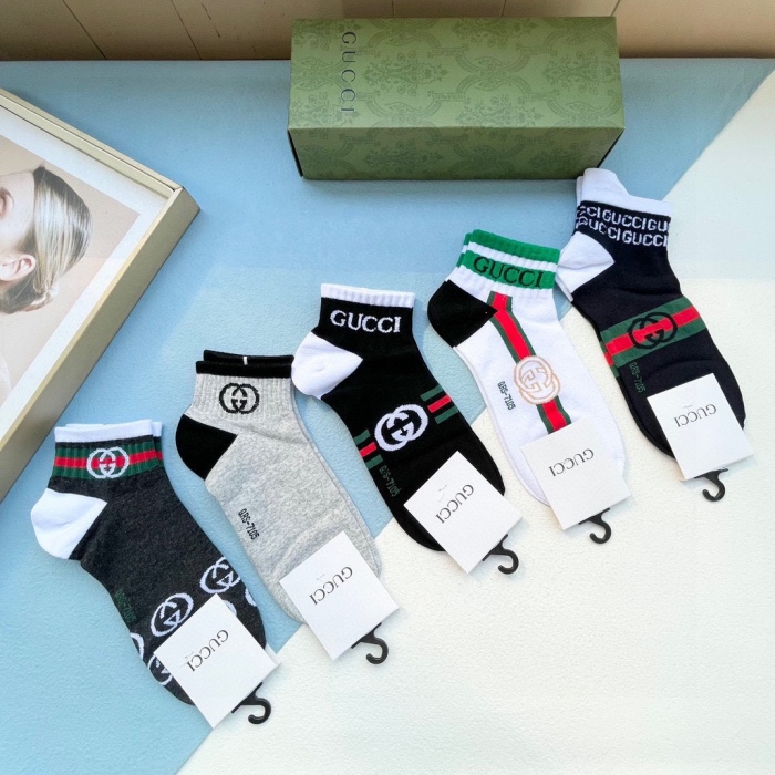 Socks 5 pairs