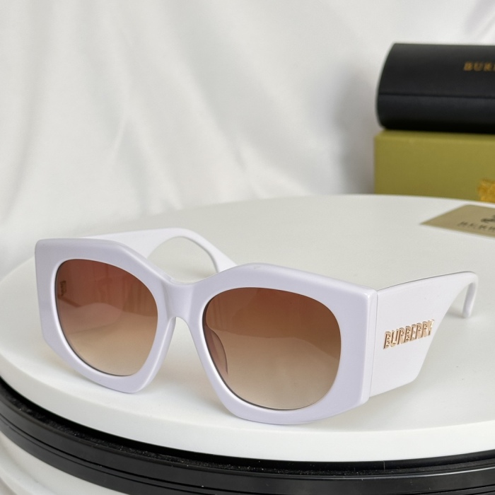Top Quality B*URBERR Glasses
