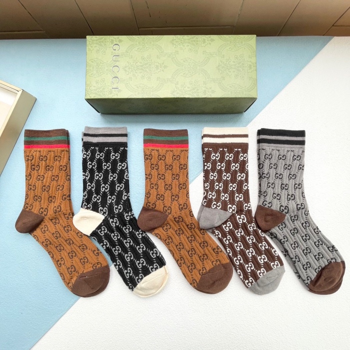 Socks 5 pairs