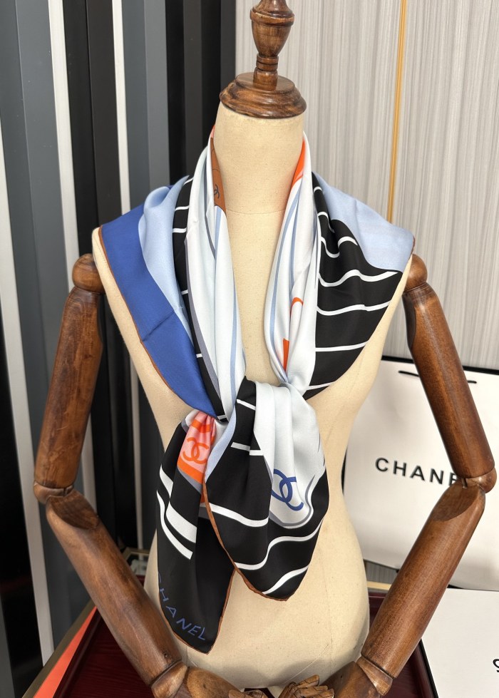 Scarf 90 x 90 CM