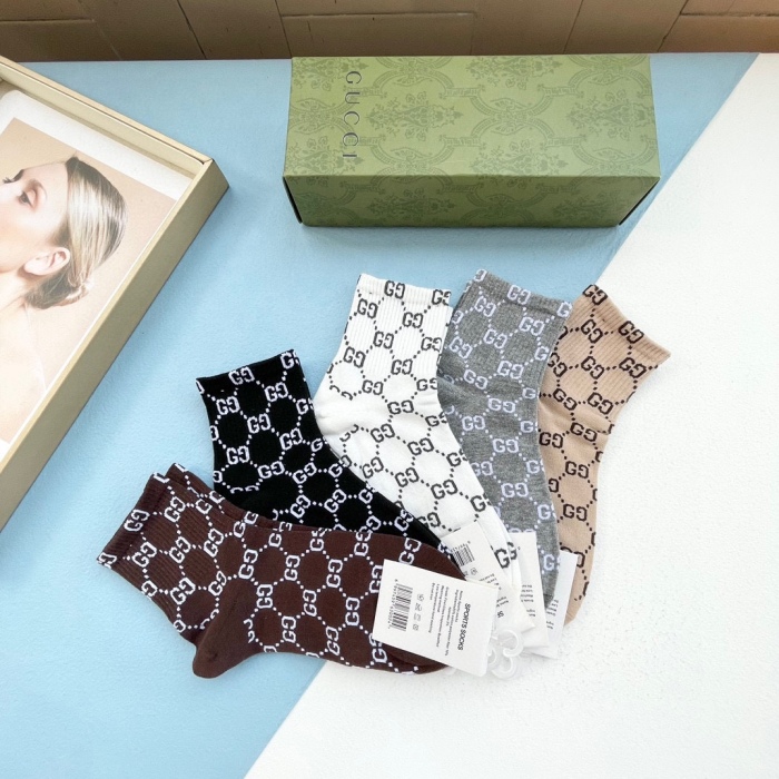 Socks 5 pairs