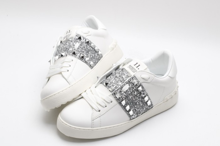 Men Women 𝑉*𝐴𝐿𝐸𝑁𝑇𝐼𝑁𝑂 Top Sneakers