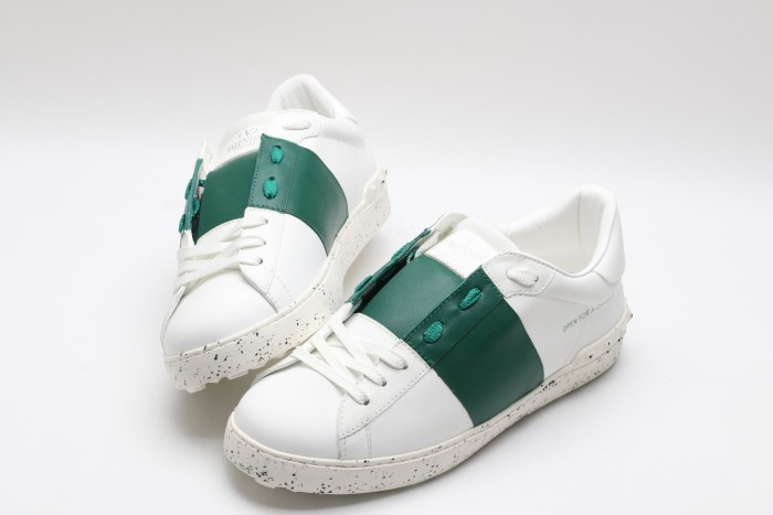 Men Women 𝑉*𝐴𝐿𝐸𝑁𝑇𝐼𝑁𝑂 Top Sneakers