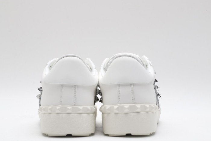 Men Women 𝑉*𝐴𝐿𝐸𝑁𝑇𝐼𝑁𝑂 Top Sneakers