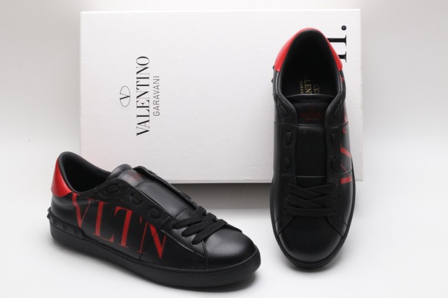 Men Women 𝑉*𝐴𝐿𝐸𝑁𝑇𝐼𝑁𝑂 Top Sneakers