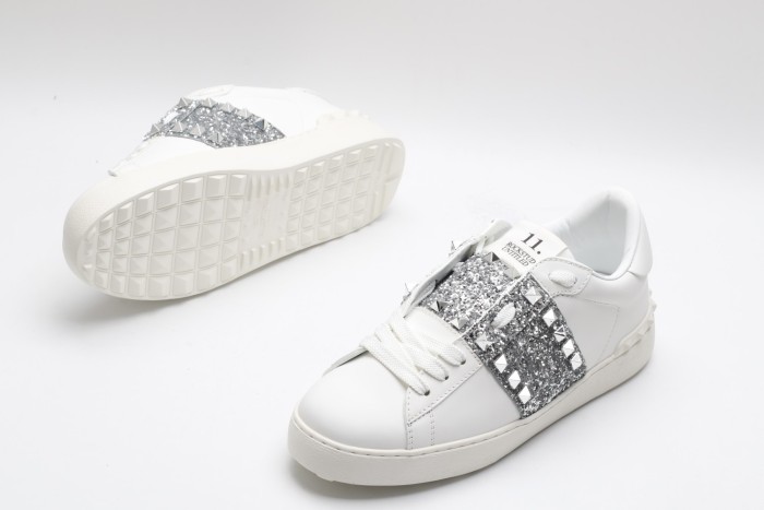 Men Women 𝑉*𝐴𝐿𝐸𝑁𝑇𝐼𝑁𝑂 Top Sneakers