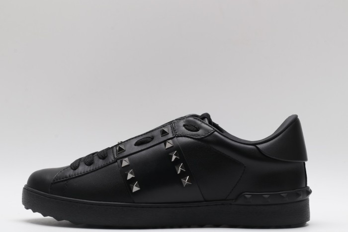 Men Women 𝑉*𝐴𝐿𝐸𝑁𝑇𝐼𝑁𝑂 Top Sneakers