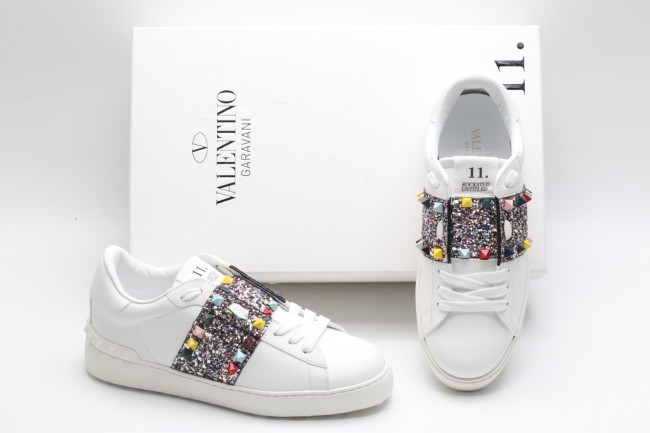 Men Women 𝑉*𝐴𝐿𝐸𝑁𝑇𝐼𝑁𝑂 Top Sneakers