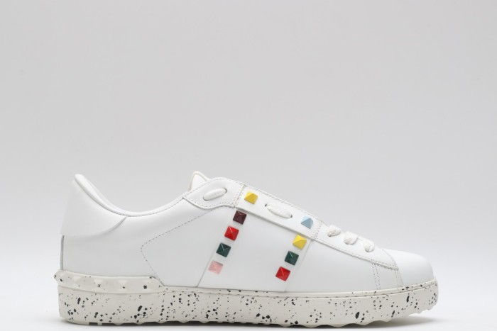 Men Women 𝑉*𝐴𝐿𝐸𝑁𝑇𝐼𝑁𝑂 Top Sneakers