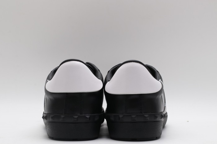 Men Women 𝑉*𝐴𝐿𝐸𝑁𝑇𝐼𝑁𝑂 Top Sneakers