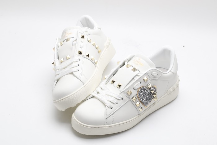 Men Women 𝑉*𝐴𝐿𝐸𝑁𝑇𝐼𝑁𝑂 Top Sneakers