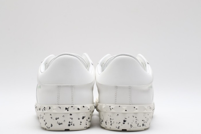 Men Women 𝑉*𝐴𝐿𝐸𝑁𝑇𝐼𝑁𝑂 Top Sneakers