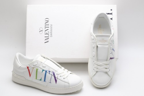 Men Women 𝑉*𝐴𝐿𝐸𝑁𝑇𝐼𝑁𝑂 Top Sneakers
