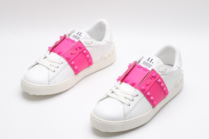 Men Women 𝑉*𝐴𝐿𝐸𝑁𝑇𝐼𝑁𝑂 Top Sneakers