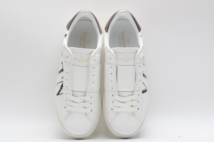 Men Women 𝑉*𝐴𝐿𝐸𝑁𝑇𝐼𝑁𝑂 Top Sneakers
