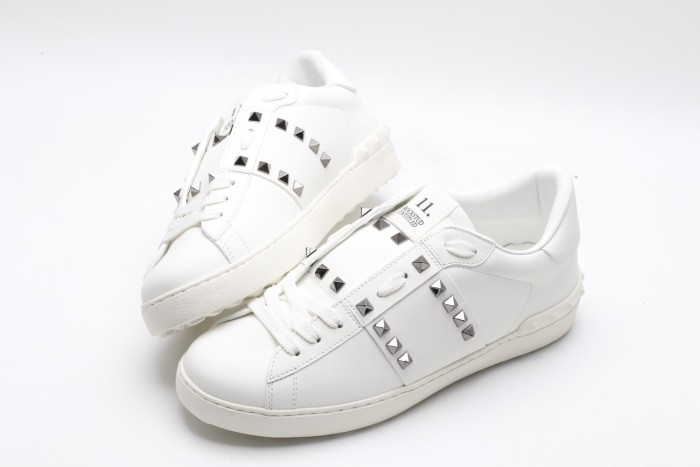 Men Women 𝑉*𝐴𝐿𝐸𝑁𝑇𝐼𝑁𝑂 Top Sneakers