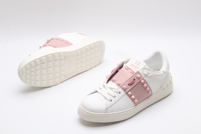 Men Women 𝑉*𝐴𝐿𝐸𝑁𝑇𝐼𝑁𝑂 Top Sneakers