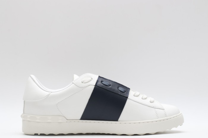Men Women 𝑉*𝐴𝐿𝐸𝑁𝑇𝐼𝑁𝑂 Top Sneakers