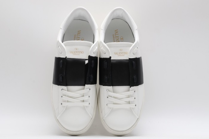 Men Women 𝑉*𝐴𝐿𝐸𝑁𝑇𝐼𝑁𝑂 Top Sneakers