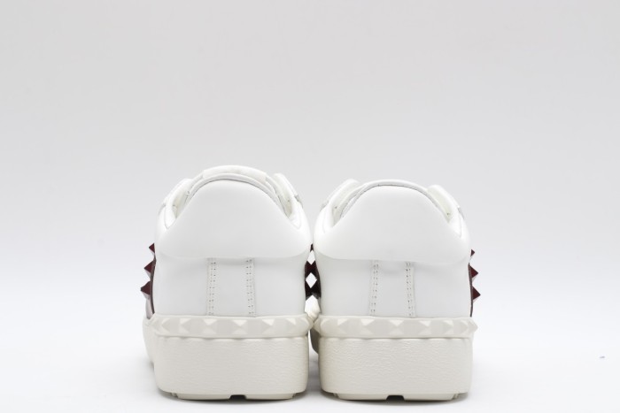 Men Women 𝑉*𝐴𝐿𝐸𝑁𝑇𝐼𝑁𝑂 Top Sneakers