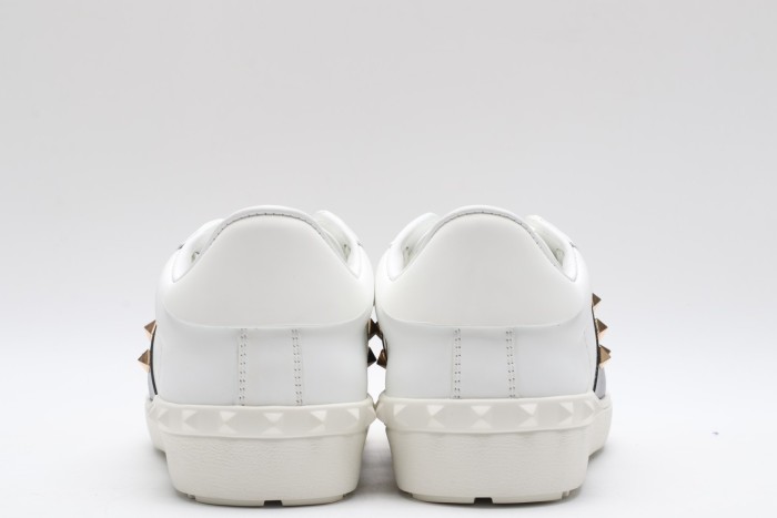 Men Women 𝑉*𝐴𝐿𝐸𝑁𝑇𝐼𝑁𝑂 Top Sneakers